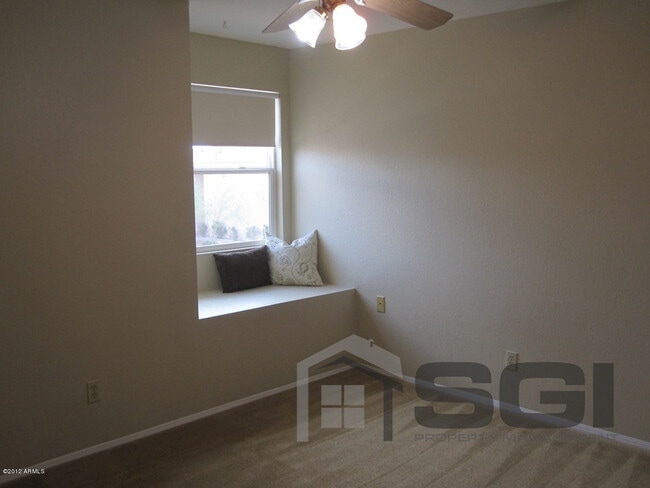 Building Photo - 1952 E Rosemonte Dr