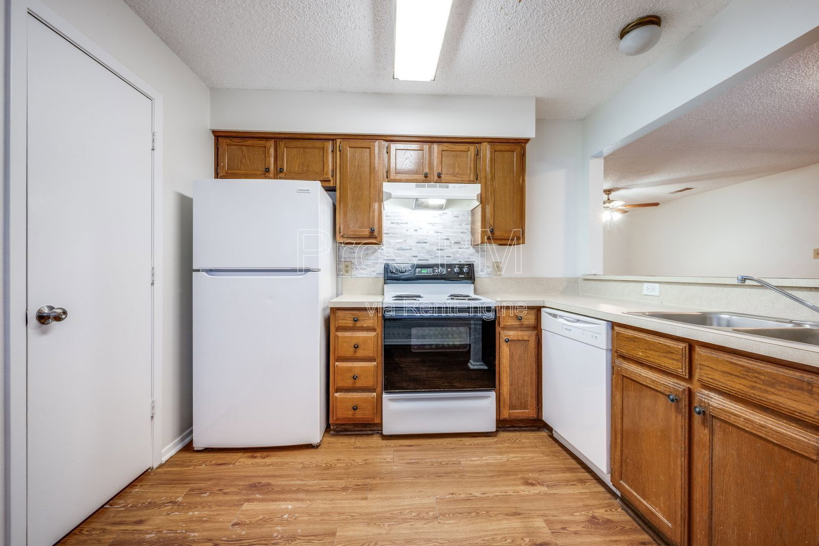 Building Photo - 329 Casie Ct