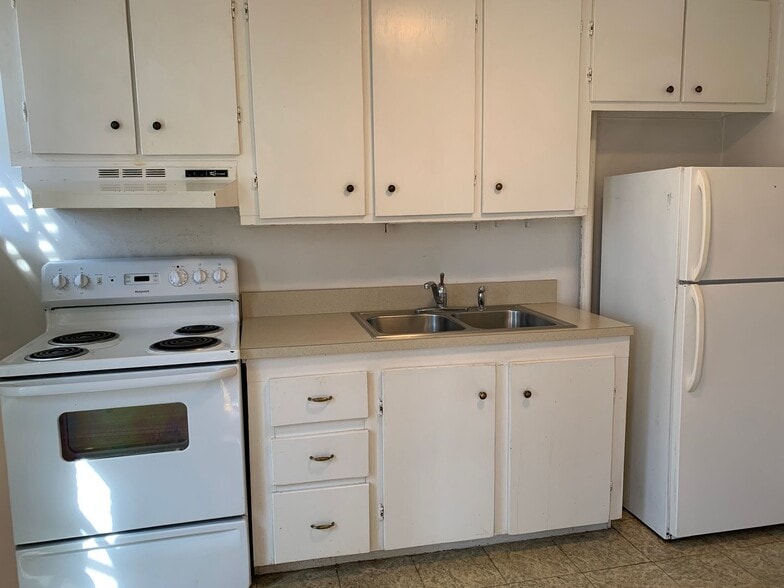 Interior Photo - Dumont Apartments