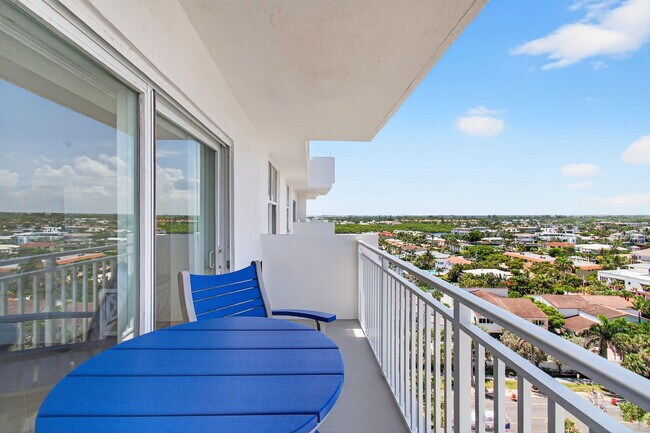 Building Photo - 4511 S Ocean Blvd