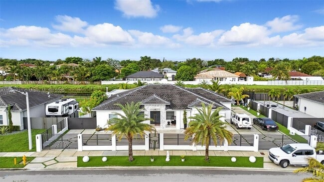 Primary Photo - 19302 SW 132nd Path