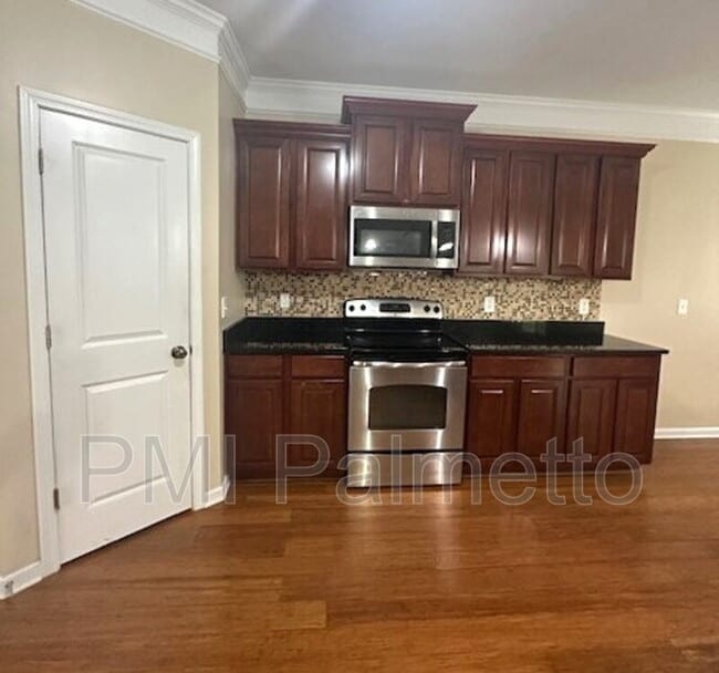 Building Photo - 348 Woodmill Cir