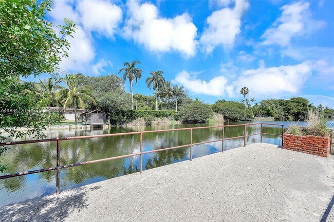 Building Photo - 13210 Memorial Hwy