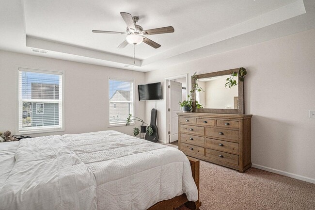 Building Photo - 252 Hyrne Dr