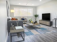 Building Photo - 544 Beachway Ave