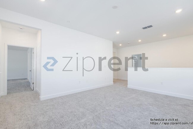 Building Photo - 7041 Nystrom Wy