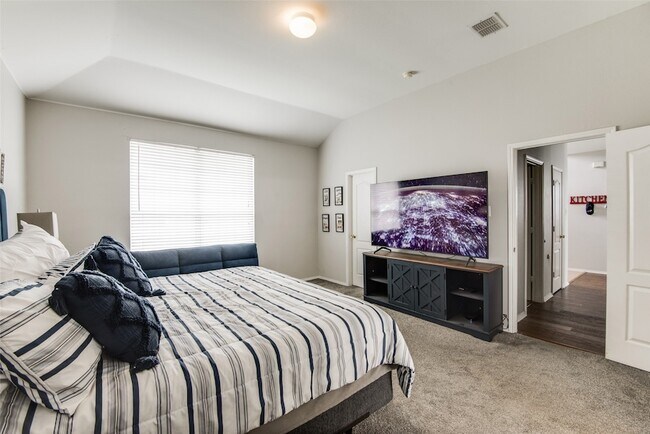 Building Photo - 1425 Gatlinburg Cir