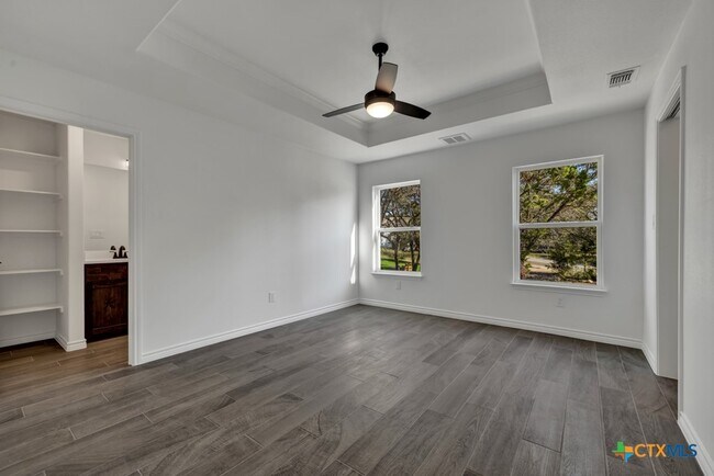 Building Photo - 2549 Grandview Forest