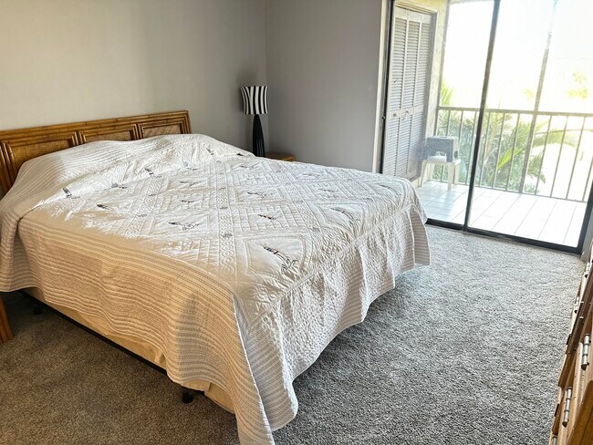 Building Photo - 7593 Tahiti Ln