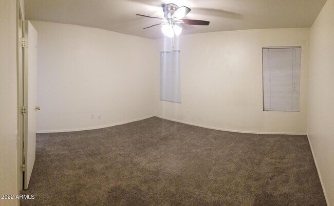 Building Photo - 15842 W Watson Ln