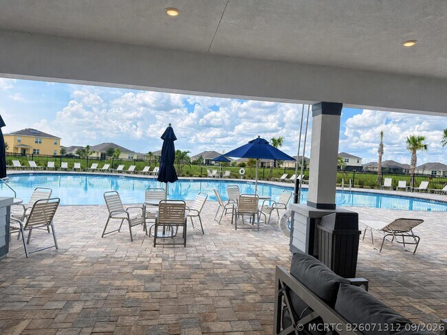 Building Photo - 8172 Cobblestone Dr