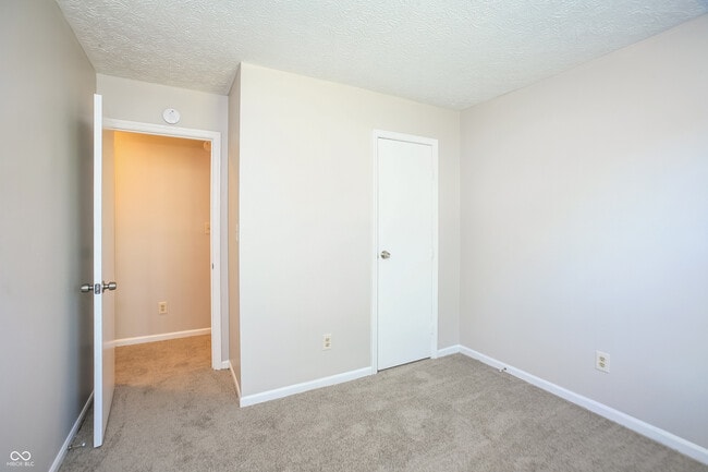 Building Photo - 6127 Terrytown Pkwy