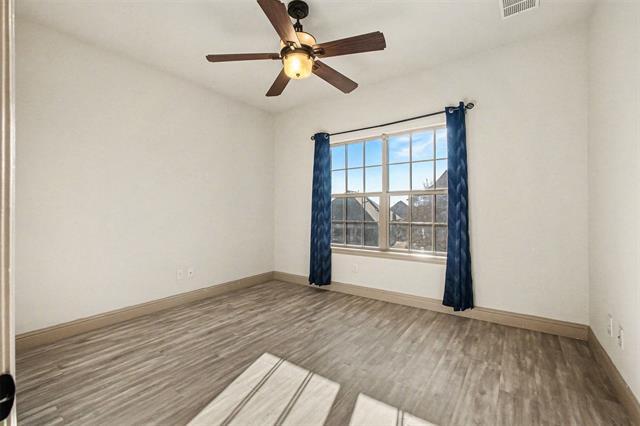 Building Photo - 588 Deverson Dr