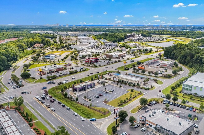 Building Photo - 3BR Townhome Carolina Forest – GREAT PRICE - Community Pool/Lake View