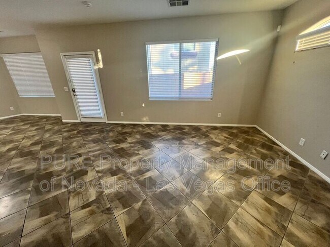 Building Photo - 7204 Glen Shire Ct