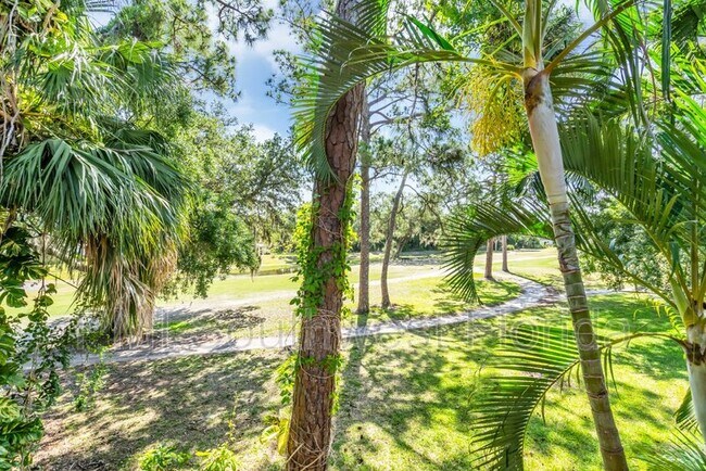 Building Photo - 1721 Parakeet Way