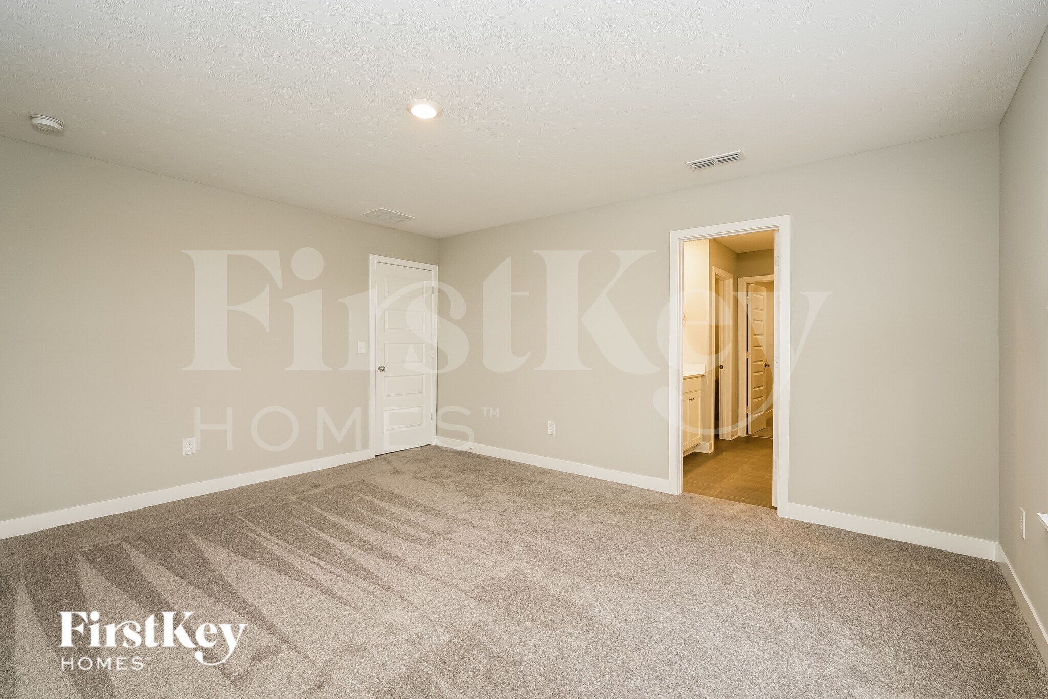 Building Photo - 2356 S Carlota Dr