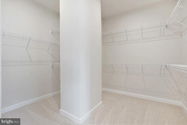 Building Photo - 1791 Cherry Birch St