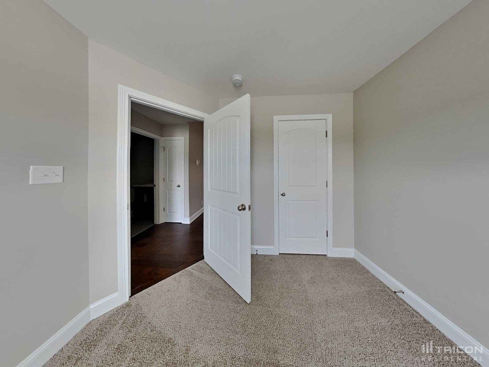 Building Photo - 1489 Coronado Dr
