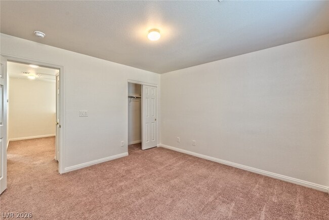 Building Photo - 9304 Pokeweed Ct