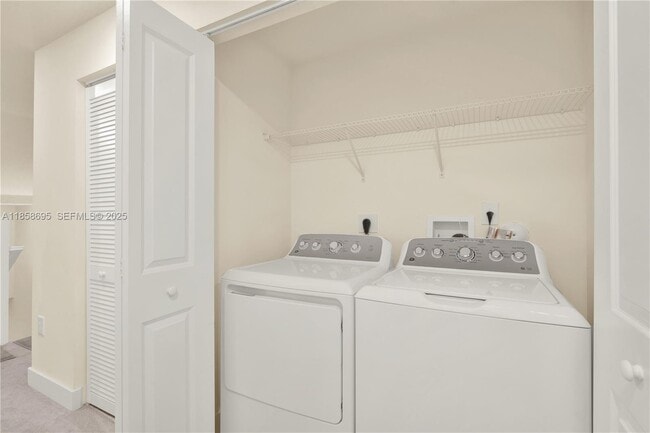 Building Photo - 4413 NW 83rd Path