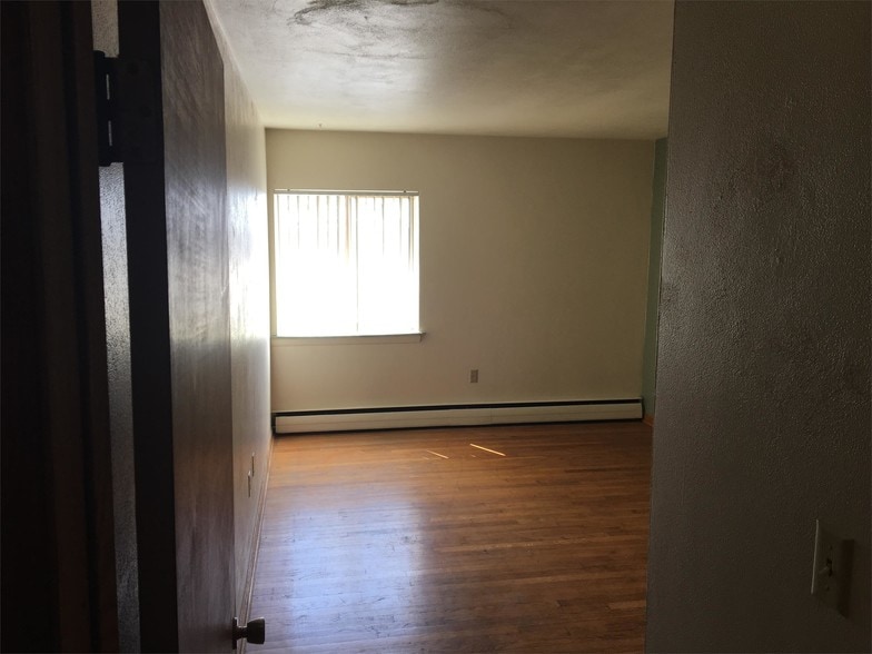 Building Photo - 430 Harrison Ave