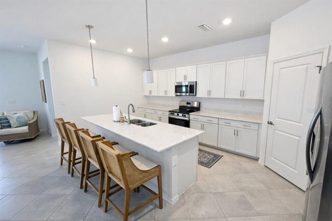 Building Photo - 11399 Pinot Dr