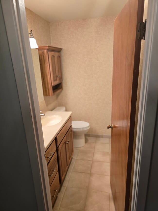 Building Photo - 209 Woodley Terrace