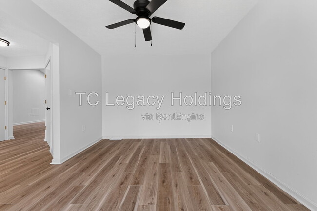 Building Photo - 603 Hayes St