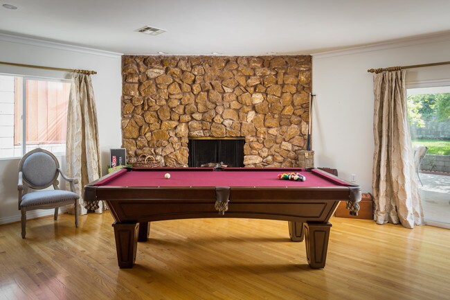 Building Photo - 2906 N Myers St