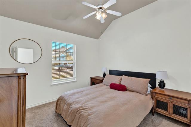 Building Photo - 18 Equestrian Ct