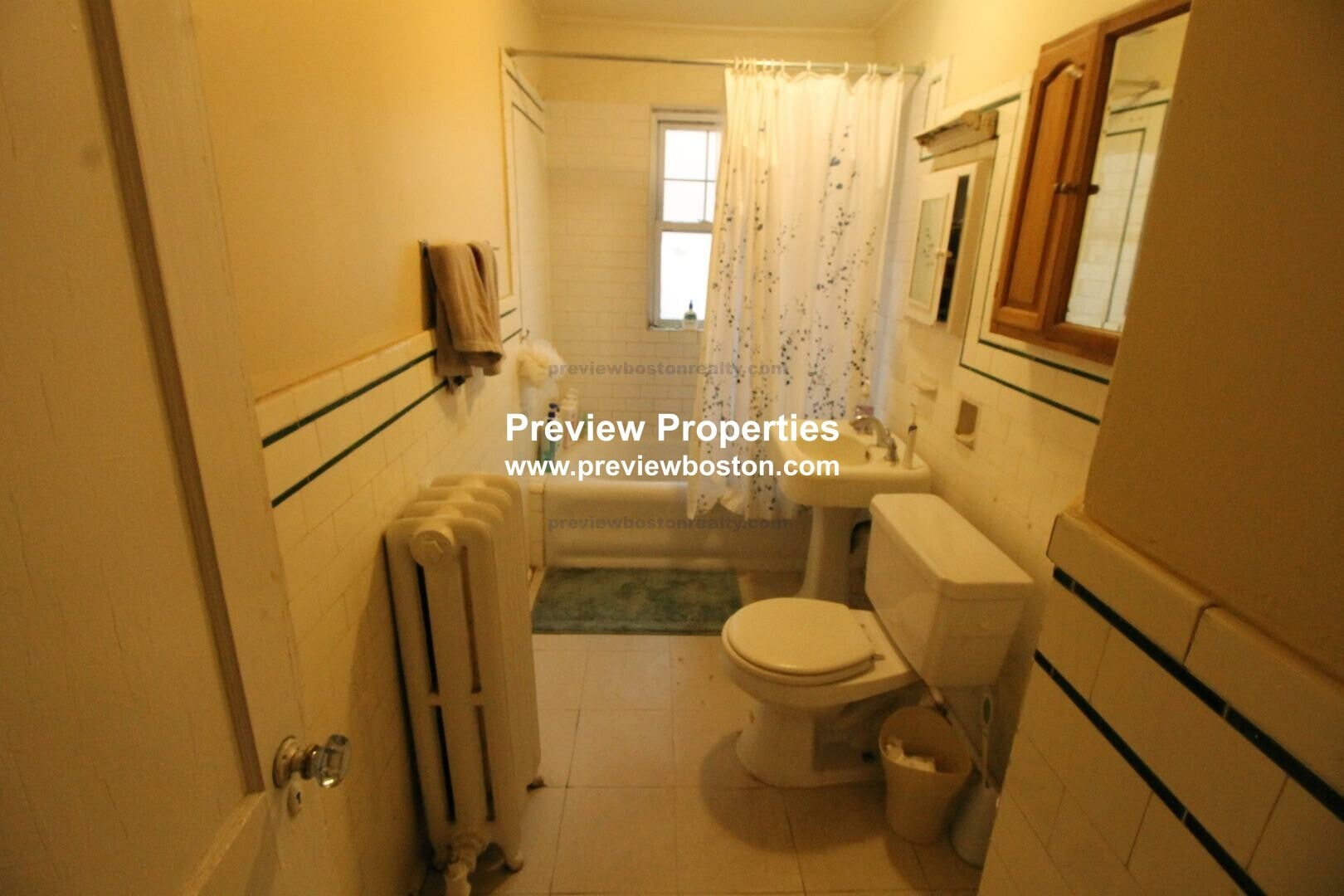 Building Photo - 169 Winchester St