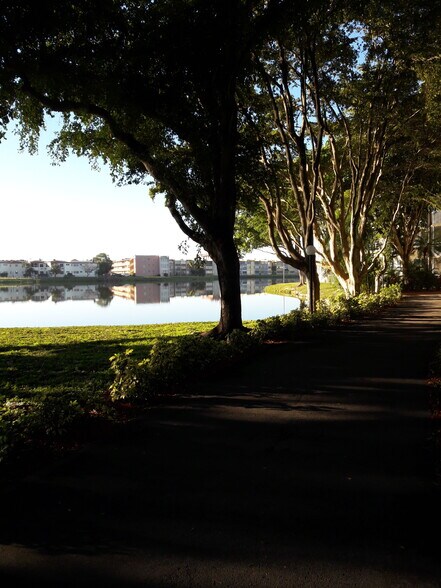 Path on the Lake - 1670 NE 191st St