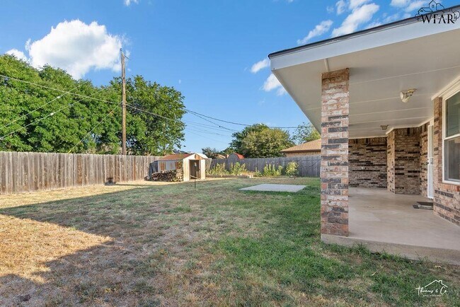 Building Photo - 1 McNabb Cir