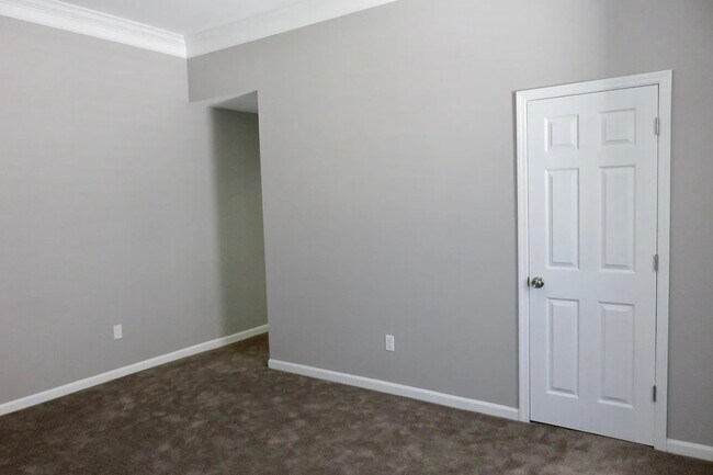 primary - 2051 Park Ave