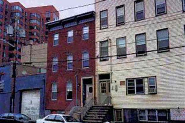 Primary Photo - 56 Madison St