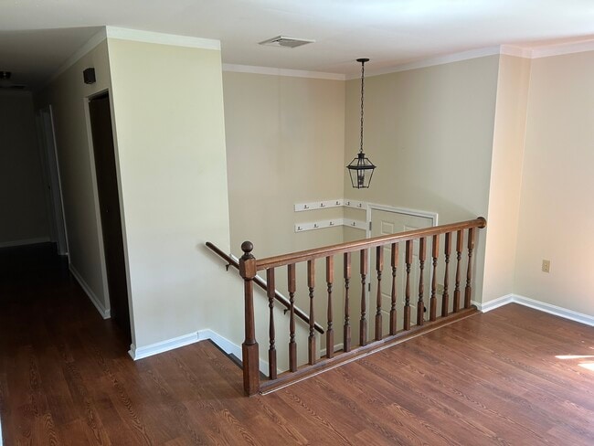 Building Photo - 1575 Slate Hill Rd