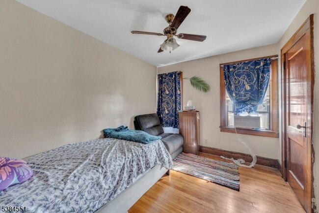 Building Photo - 256 Hamilton Ave