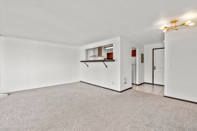 Building Photo - 9500 Rainier Ave S