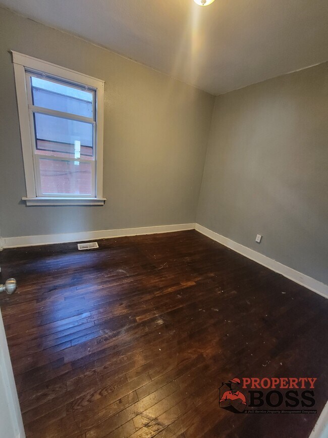 Building Photo - 1176 Fillmore St