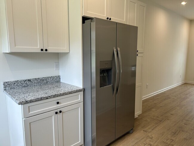Building Photo - New Construction 2 Bedroom 1 Bath Apartment in Downtown Clover