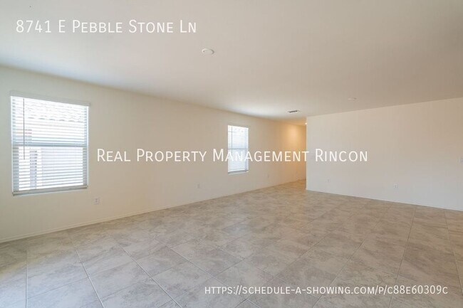 Building Photo - 8741 E Pebble Stone Ln