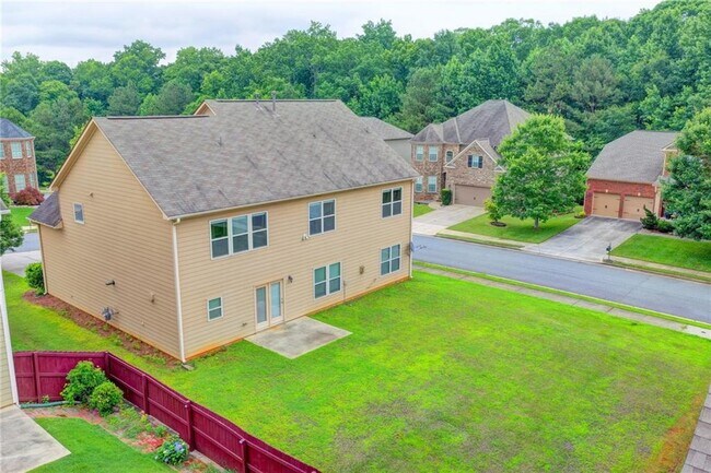 Building Photo - 4228 Woods Creek Ln