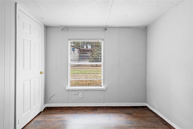 Building Photo - 16747 Timberglen St