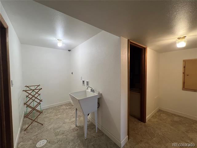Building Photo - 1253 Milner Ln
