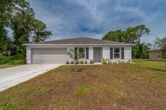 Building Photo - Bright & Spacious 3 Bedroom, 2 Bathroom Home with 2-Car Garage