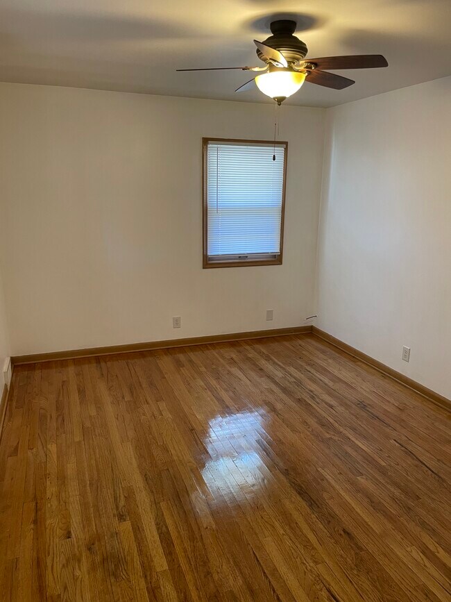2nd Bedroom - 7310 Valley St