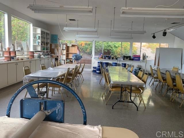 Building Photo - 3839 Vista Campana S