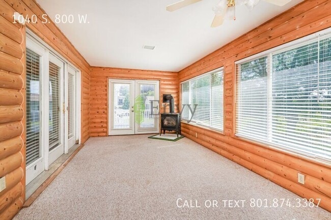 Building Photo - 1040 S 800 W