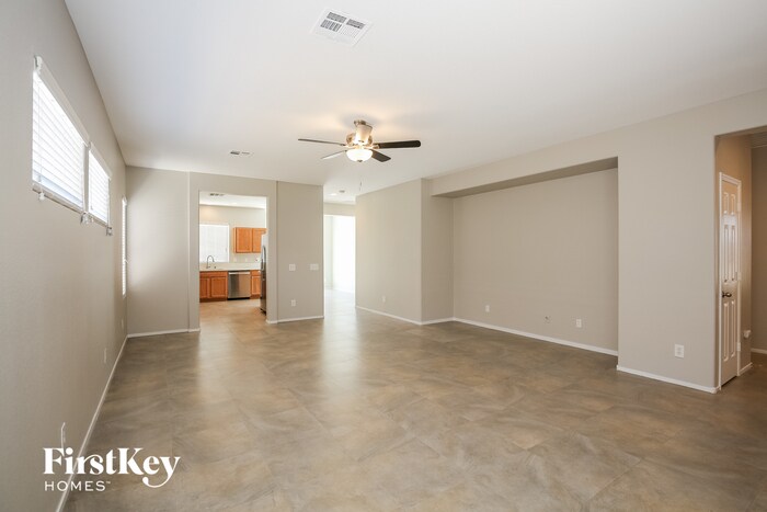 Building Photo - 8900 Magnolia Point Ct